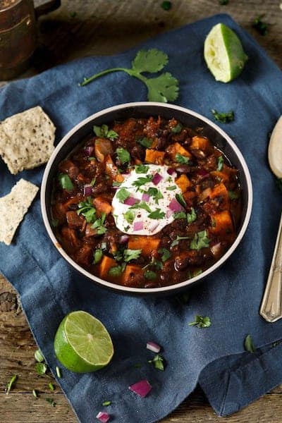 sweet-potato-black-bean-chili-2-683x1024