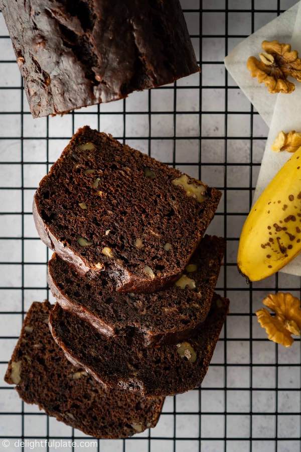 choclate walnut banana bread