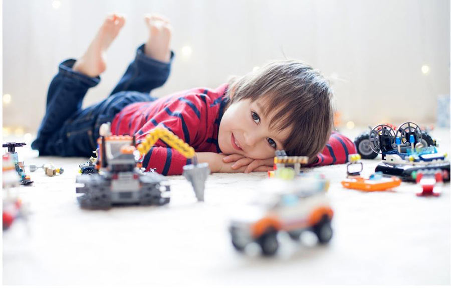 lego derby race indoors