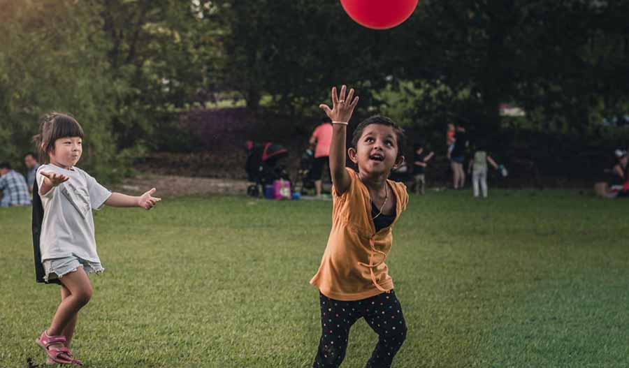 fun frisbee game outside